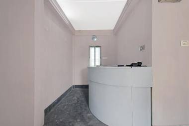 OYO Flagship 81863 J m t Upasana