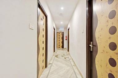 OYO 82317 Amaris Stay Hub Kasba