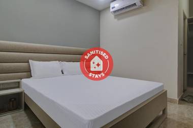 OYO 82221 Hotel Regency