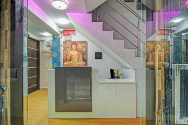 Flagship 83239 Royal Plaza