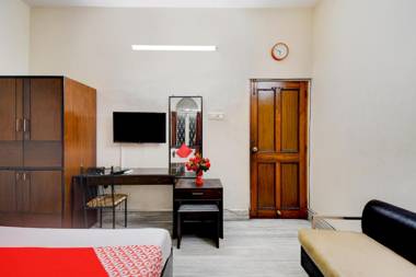 OYO Flagship 83777 Sima Inn