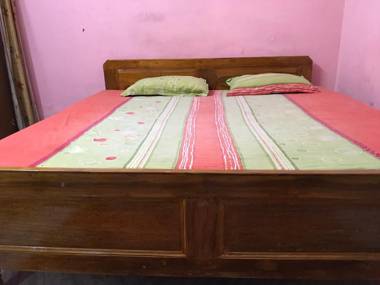 Goroomgo Heart of South Kolkata