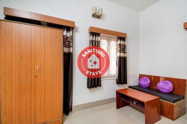 OYO Flagship 84103 Blue Star Guest House