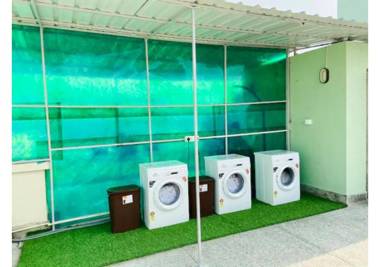 BluO Lake View Studio NewTown Terrace Garden Gym