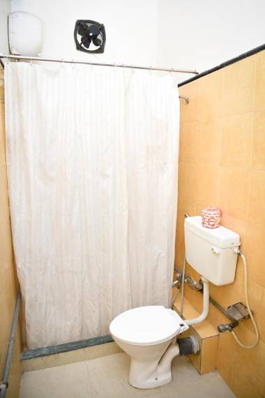 CrossRoads Apartment Hotel