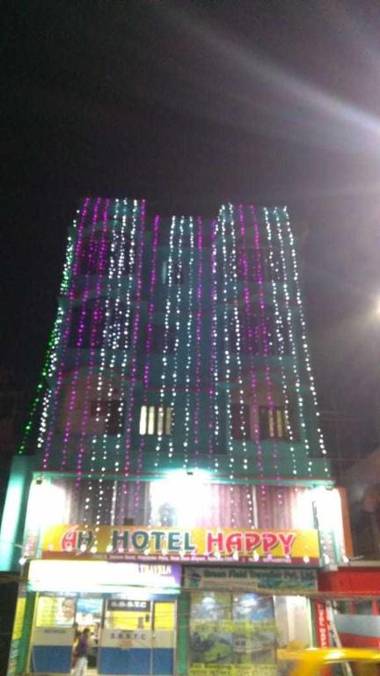 OYO 89261 Hotel Happy