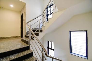 FabHotel Moubani Residency