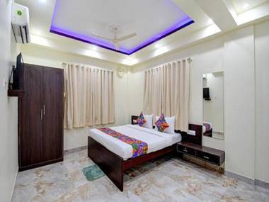 FabHotel Anchorage Inn