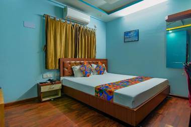 OYO Flagship 15738 Hotel Ag Star