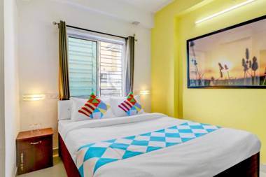 Goroomgo Luxurious Stay Kolkata