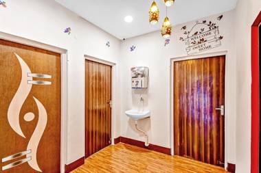 OYO 91338 Tanishk Residency