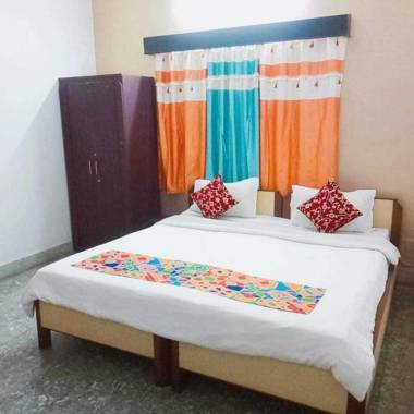 OYO 92310 Hotel Relax Inn