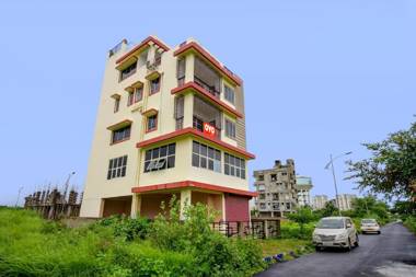 OYO 93057 Swastik Guest House