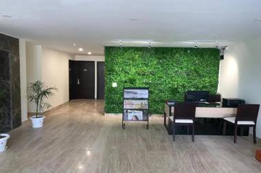 Goroomgo Giriraj stay hub Near VIP Bazaar Kolkata