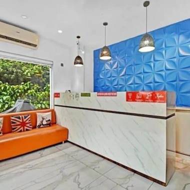 Hotel Transit Express