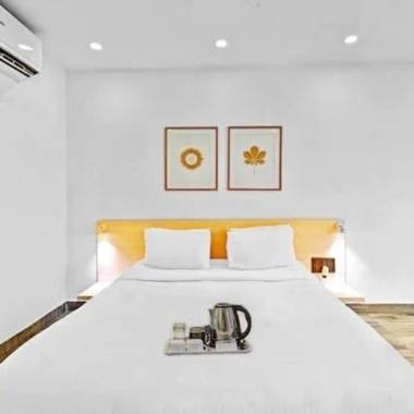 Hotel Transit Express