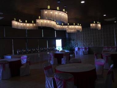 Kells Hotel and Restaurant