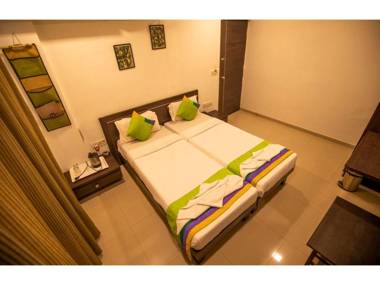 Hotel Shrimad Residency