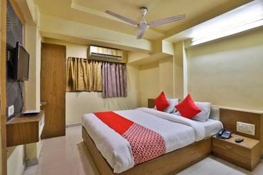 OYO 29992 Hotel Shreeji Palace