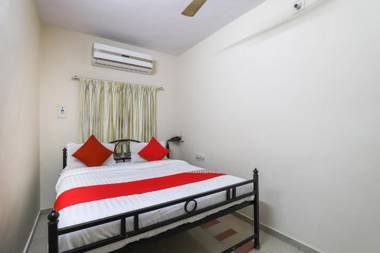 OYO 60599 Kabir Residency