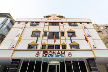 OYO Flagship 41641 Poonam Palace