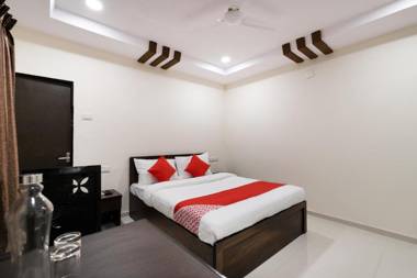 OYO Flagship 41641 Poonam Palace
