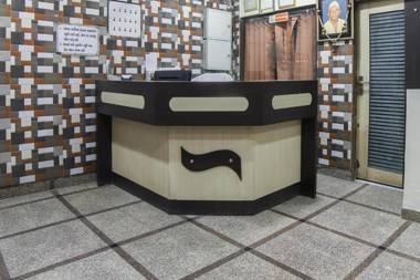 OYO 69380 Hotel City Pulse