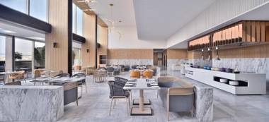 Courtyard by Marriott Ahmedabad Sindhu Bhavan Road