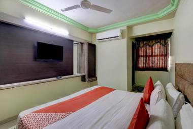 OYO 71131 Hotel Shree Anjani