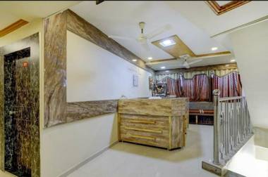 OYO 71131 Hotel Shree Anjani