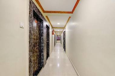 OYO 71131 Hotel Shree Anjani