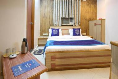 OYO Rooms 32149 Hotel Liberty