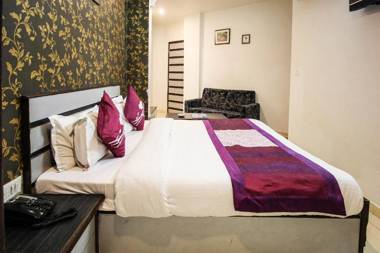 OYO Rooms 32149 Hotel Liberty