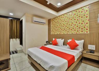 Hotel Shree Krishna Palace Naroda rd