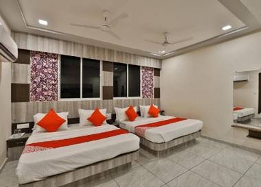 Hotel Shree Krishna Palace Naroda rd