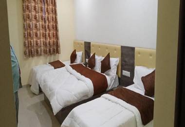 Hotel The Grand