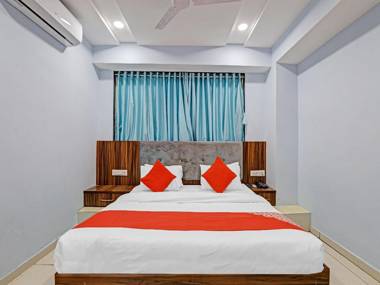 OYO Flagship 87365 Hotel Bharosa