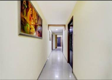 Hotel Krishna Palace Vastrapur