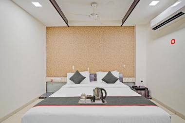 Townhouse 1025 The Kia Residency Hotel & Banquet