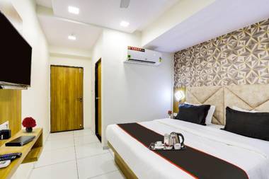 Collection O 91686 Hotel New York