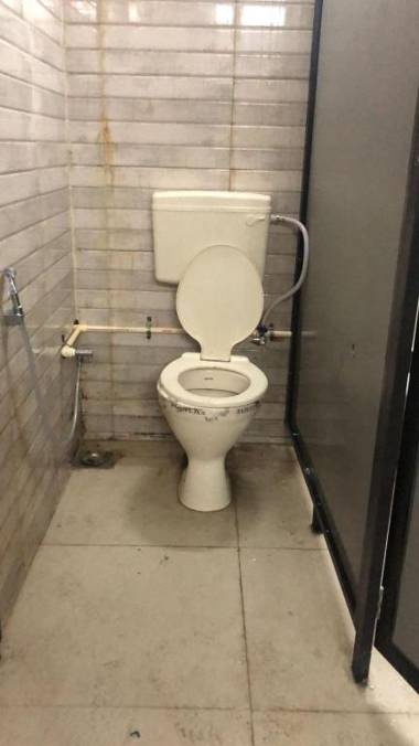 Charyana Backpackers