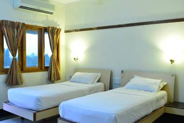 Green Coconut Resort