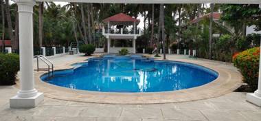 Green Coconut Resort