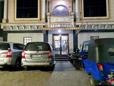 Hotel Greens - Fully Vaccinated Staff