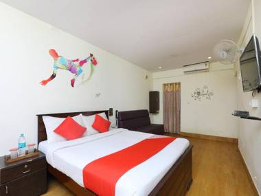 OYO 7697 India Gate Par View