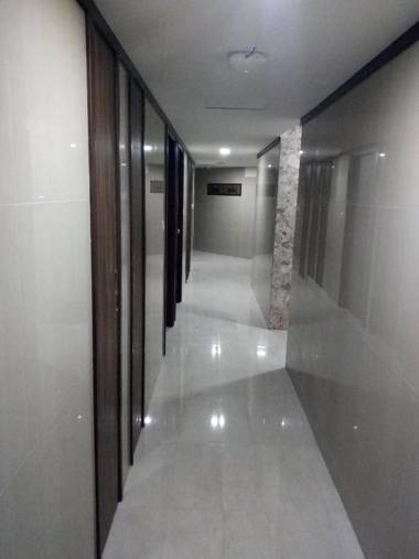 Season 4 Residences - Nungambakkam Near US consulate Apollo Hospital Shankar Nethralaya