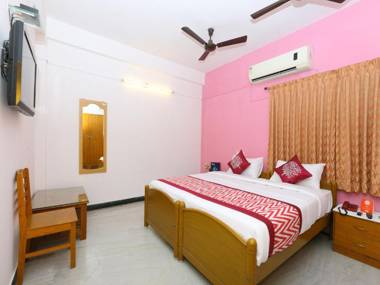 OYO 10018 Grand Residency