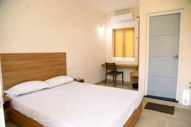 Oceanside Hotel Mahabalipuram