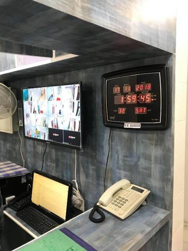 S M MANSION - Fully Vaccinated Staff