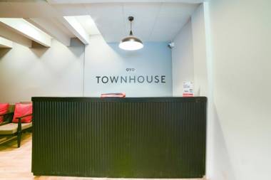 OYO Townhouse 142 Vadapalani